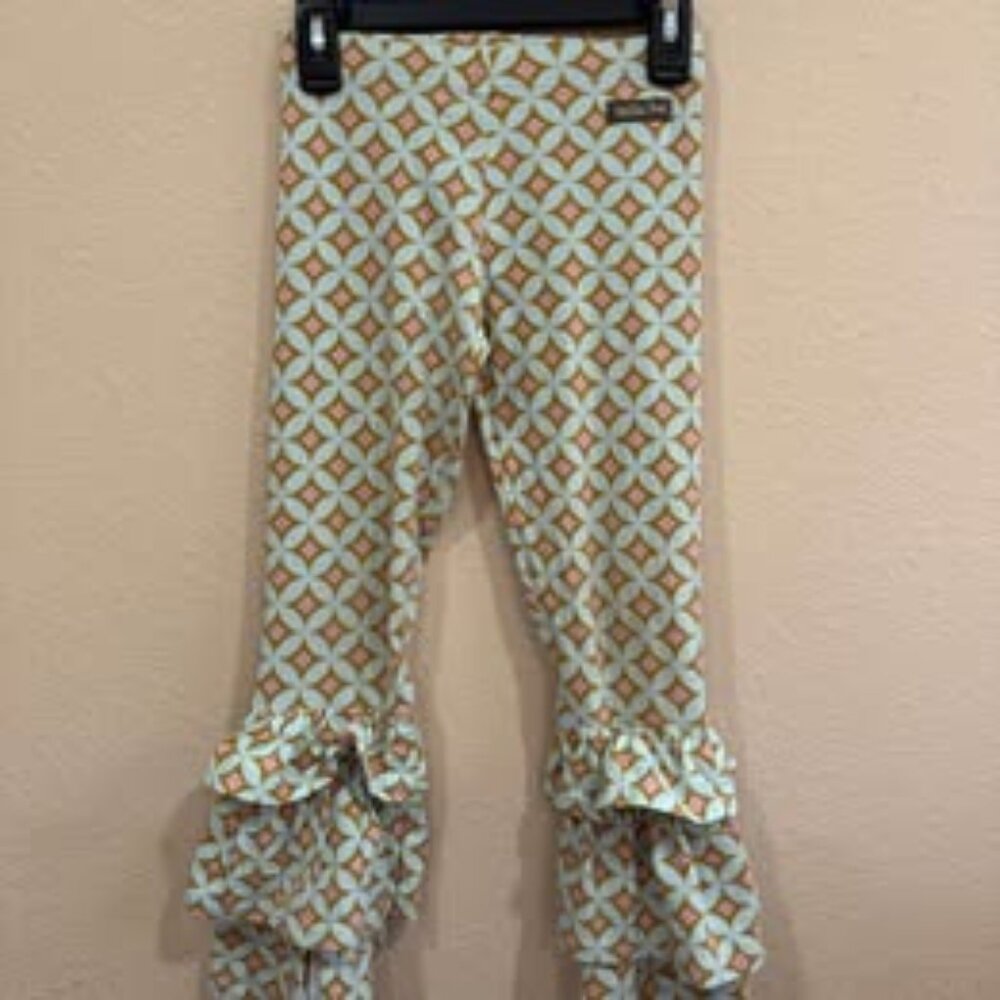 Matilda Jane ruffle leggings size 6 geometric pattern